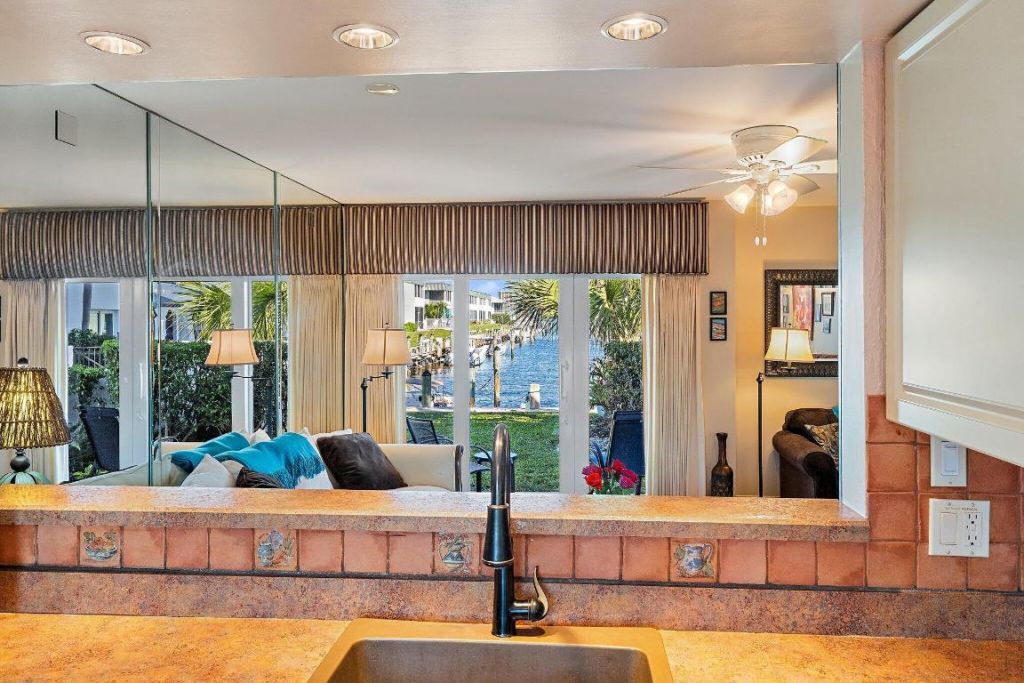 118 Castlewood Drive, Unit 123, North Palm Beach, FL 33408 Photo