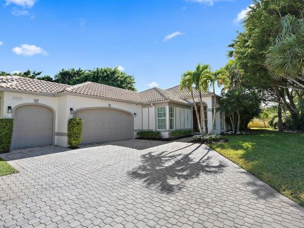 2651 Players Court, Wellington, FL 33414