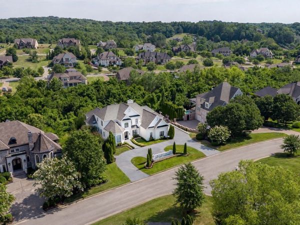 9572 Hampton Reserve Dr, Brentwood, TN 37027