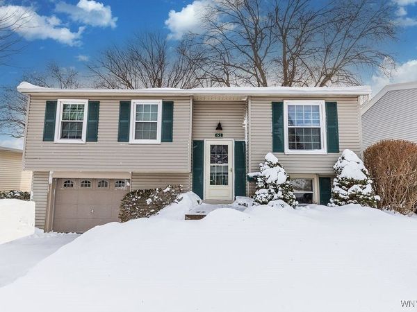 61 Danielle Drive, Buffalo, NY 14227