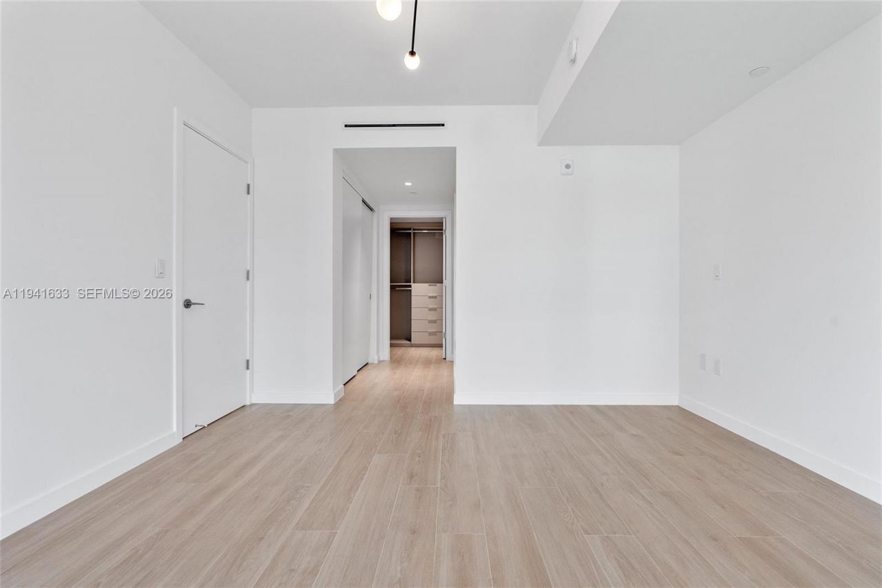 9901 W Bay Harbor Dr, Unit 402, Bay Harbor Islands, FL 33154 Photo