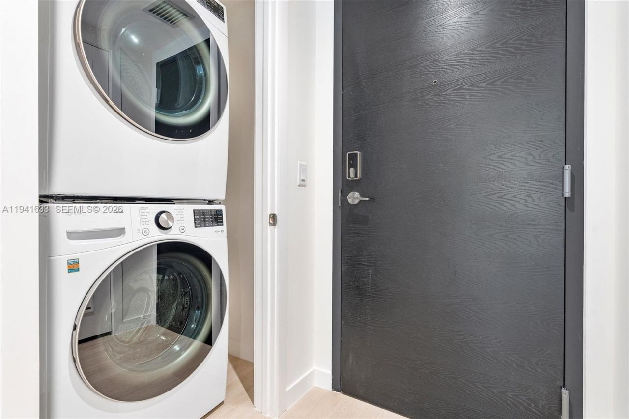 9901 W Bay Harbor Dr, Unit 402, Bay Harbor Islands, FL 33154 Photo