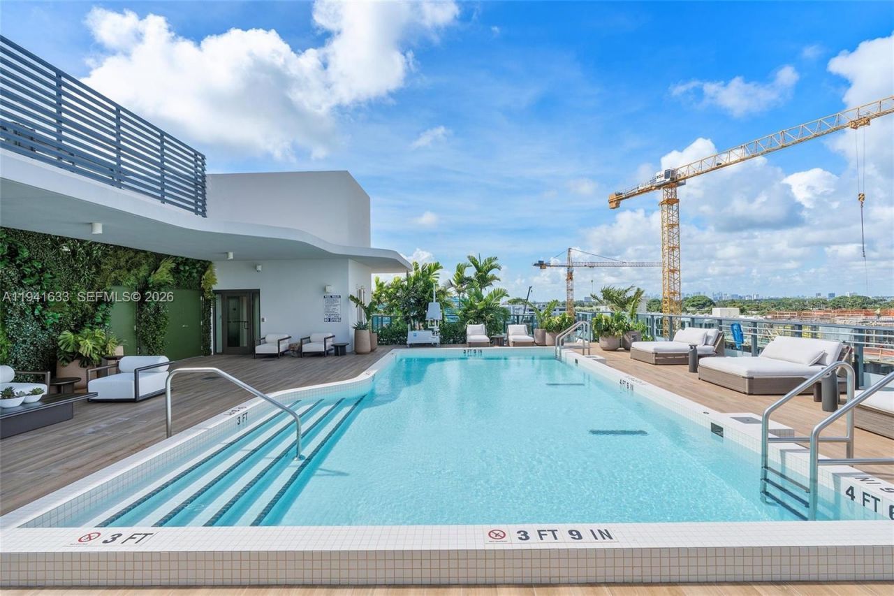 9901 W Bay Harbor Dr, Unit 402, Bay Harbor Islands, FL 33154 Photo