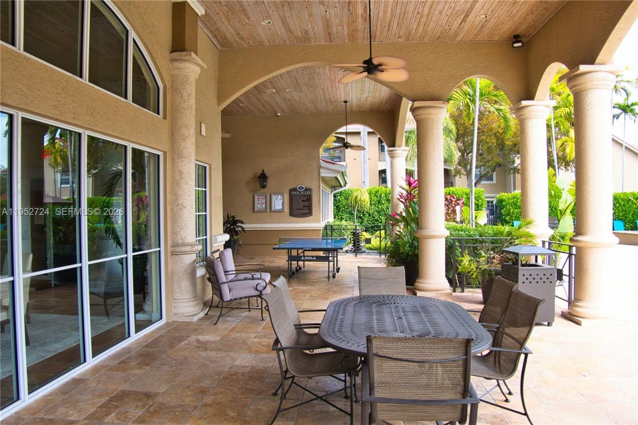 215 SW 117th Ter, Unit 14304, Pembroke Pines, FL 33025 Photo