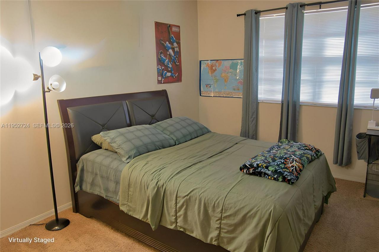 215 SW 117th Ter, Unit 14304, Pembroke Pines, FL 33025 Photo