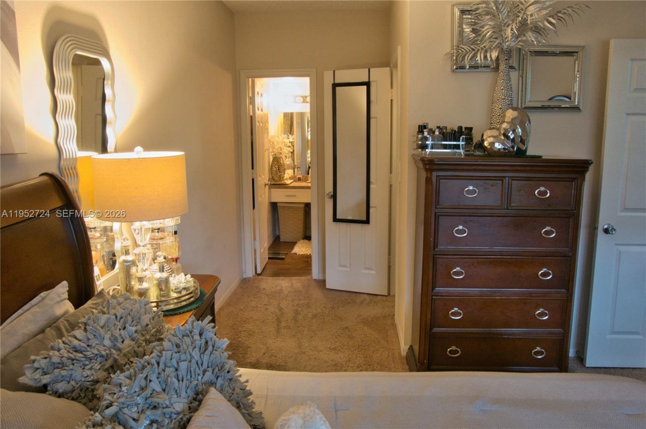 215 SW 117th Ter, Unit 14304, Pembroke Pines, FL 33025 Photo