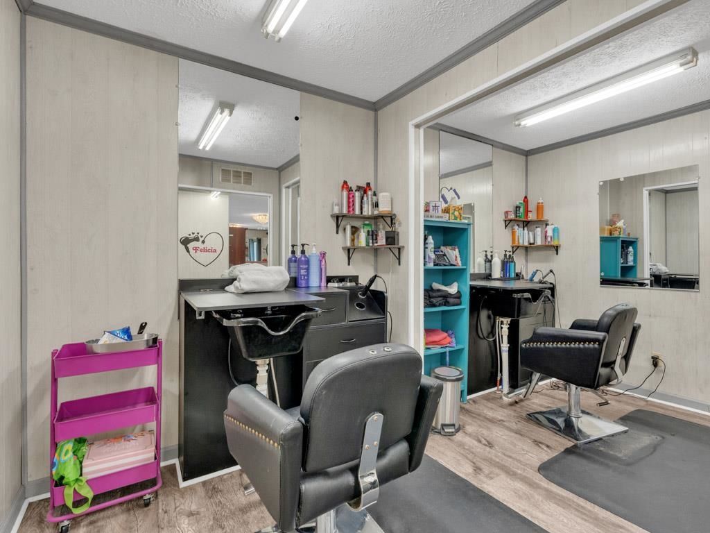 2355 Highway 90 Photo 13