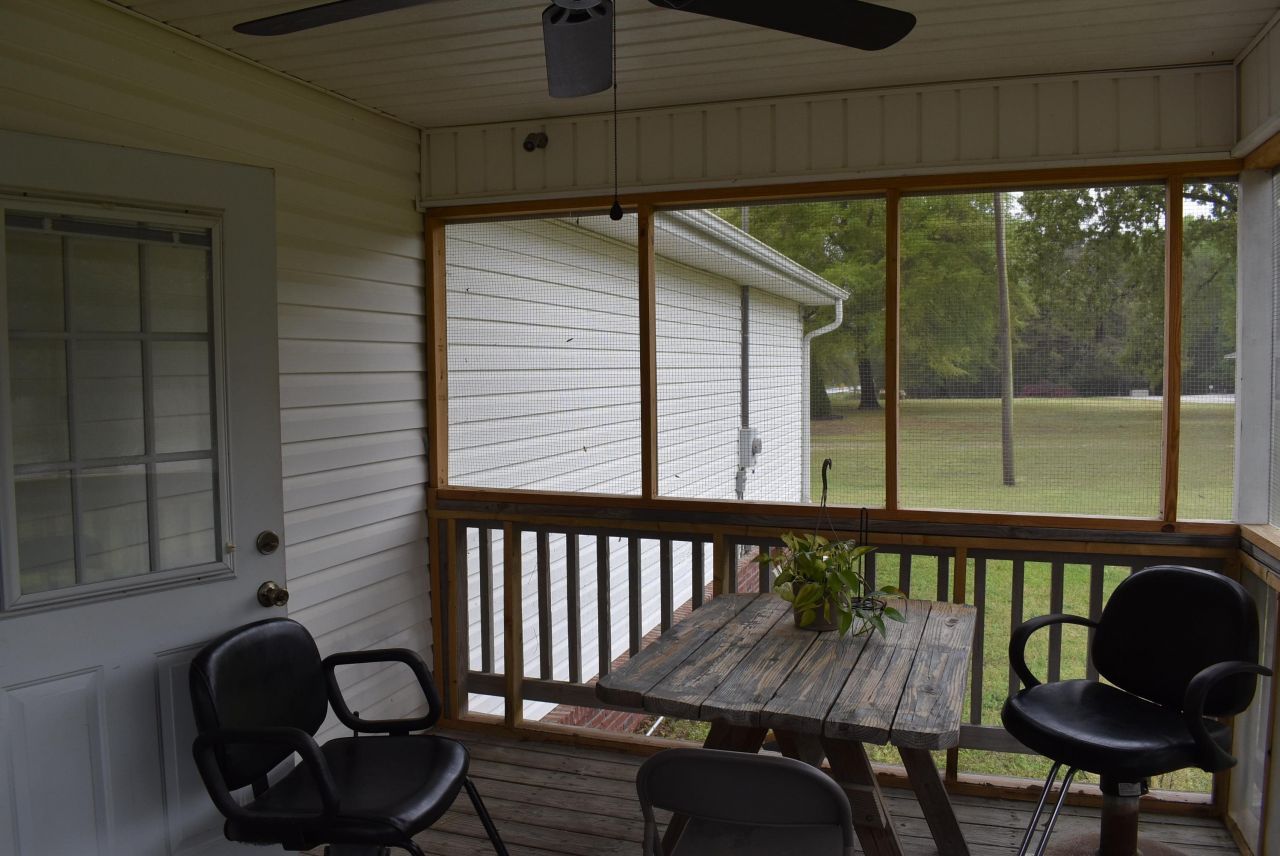 2355 Highway 90 Photo 38