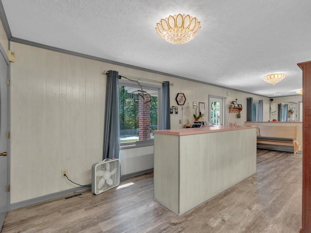 2355 Highway 90 Photo 7