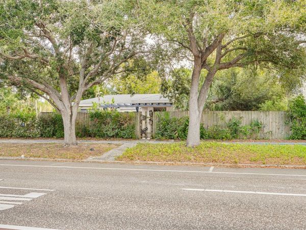 5655 1ST AVENUE N, ST PETERSBURG, FL 33710