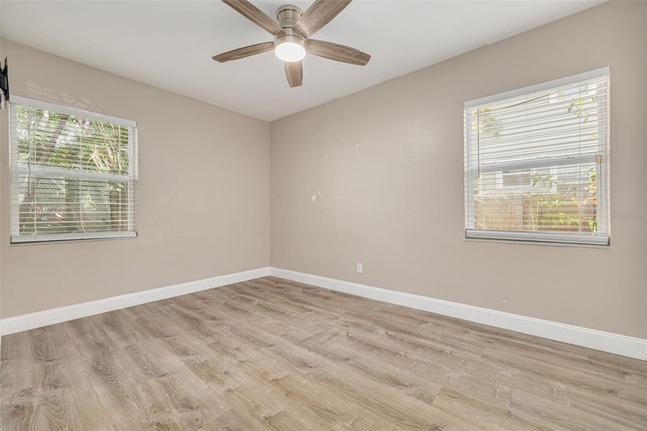 5655 1st Avenue N, Saint Petersburg, FL 33710 Photo