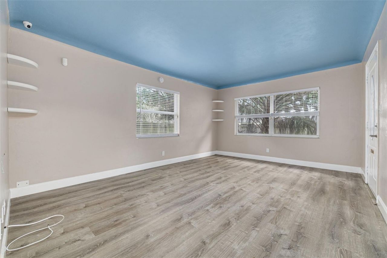 5655 1st Avenue N, Saint Petersburg, FL 33710 Photo