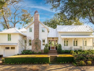 105 Friend Street, Mount Pleasant, SC 29464