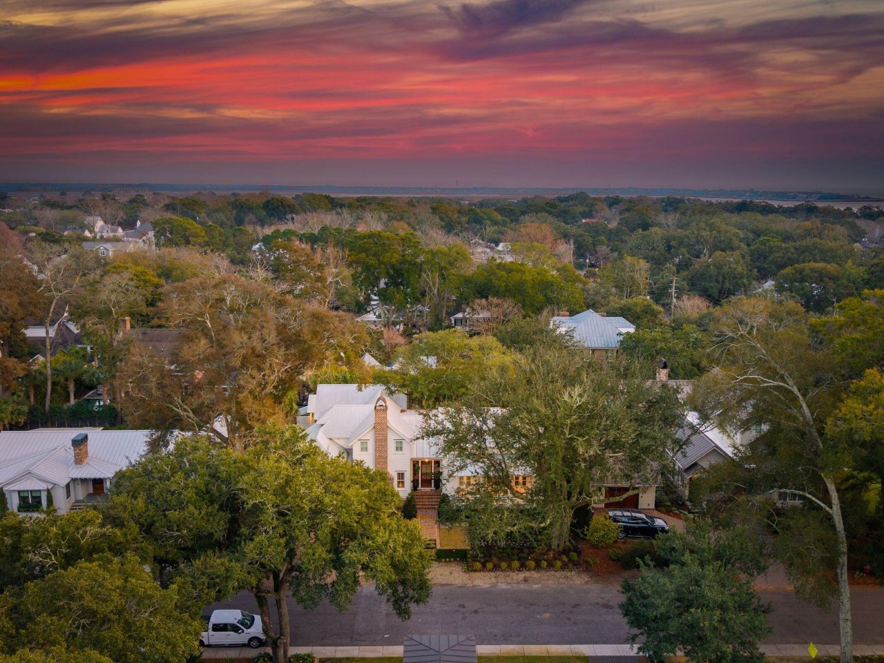 105 Friend Street Photo 61