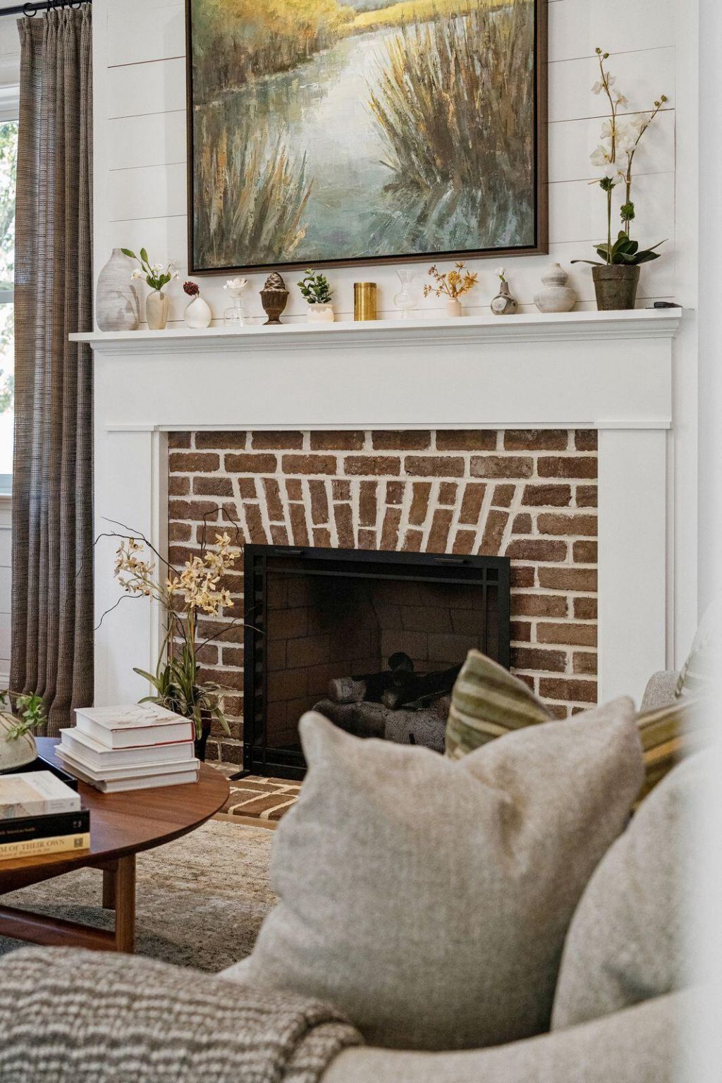 105 Friend Street Photo 9