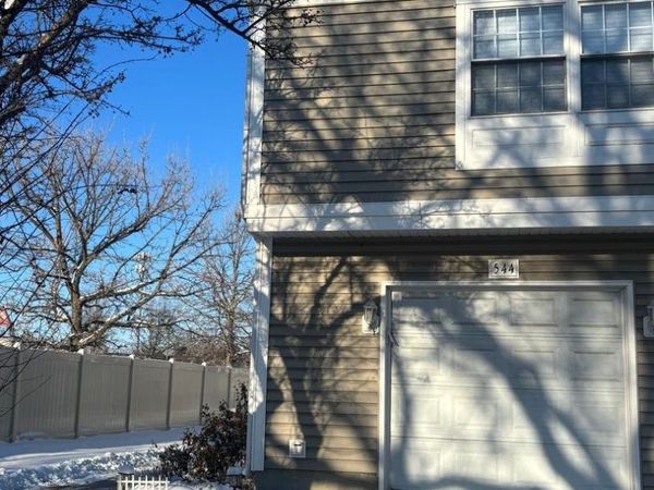 544 Wynn Court, Unit 544, Wheeling, IL 60090