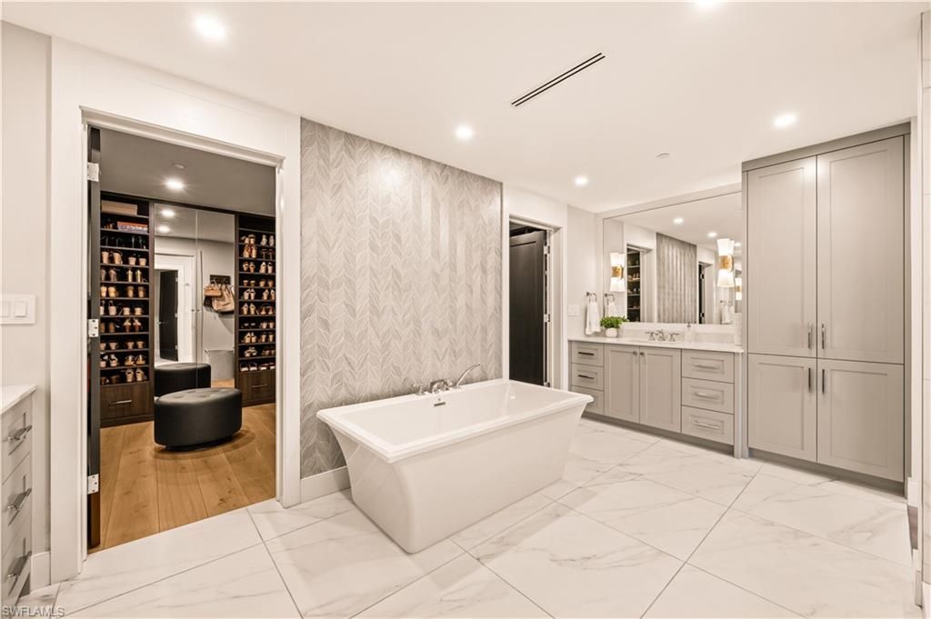 13925 Old Coast Rd , Unit 1705, Naples, FL 34110 Photo