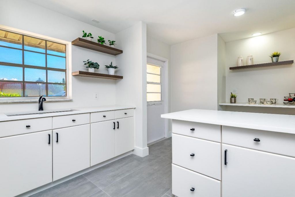 604 Laconia Circle, Lake Worth, FL 33467 Photo