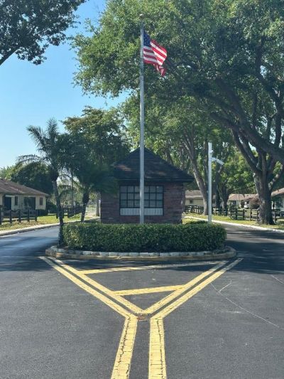 4843 Greentree Lane, Unit B, Boynton Beach, FL 33436 Photo