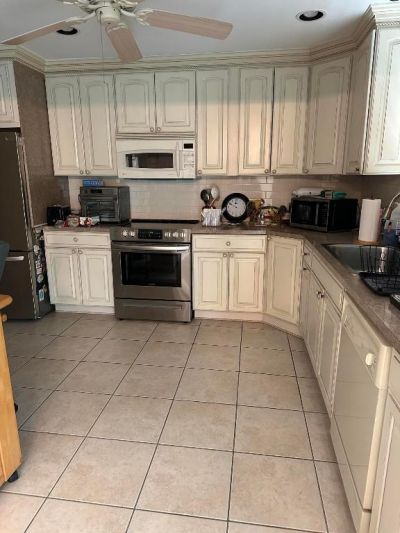 4843 Greentree Lane, Unit B, Boynton Beach, FL 33436 Photo