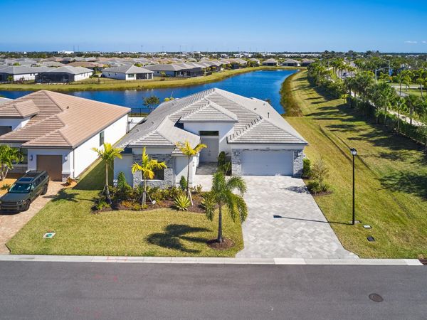 12329 SW Saltwater Drive, Port St. Lucie, FL 34987