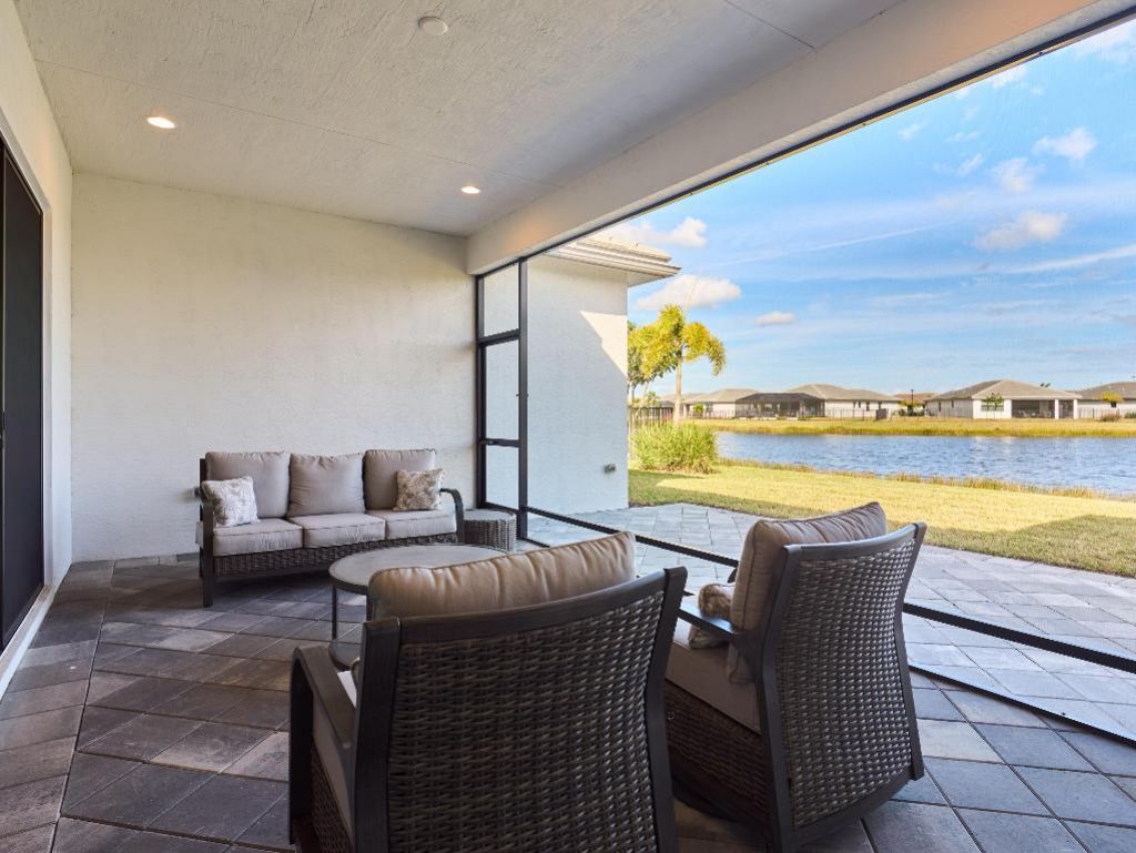 12329 SW Saltwater Drive, Port Saint Lucie, FL 34987 Photo