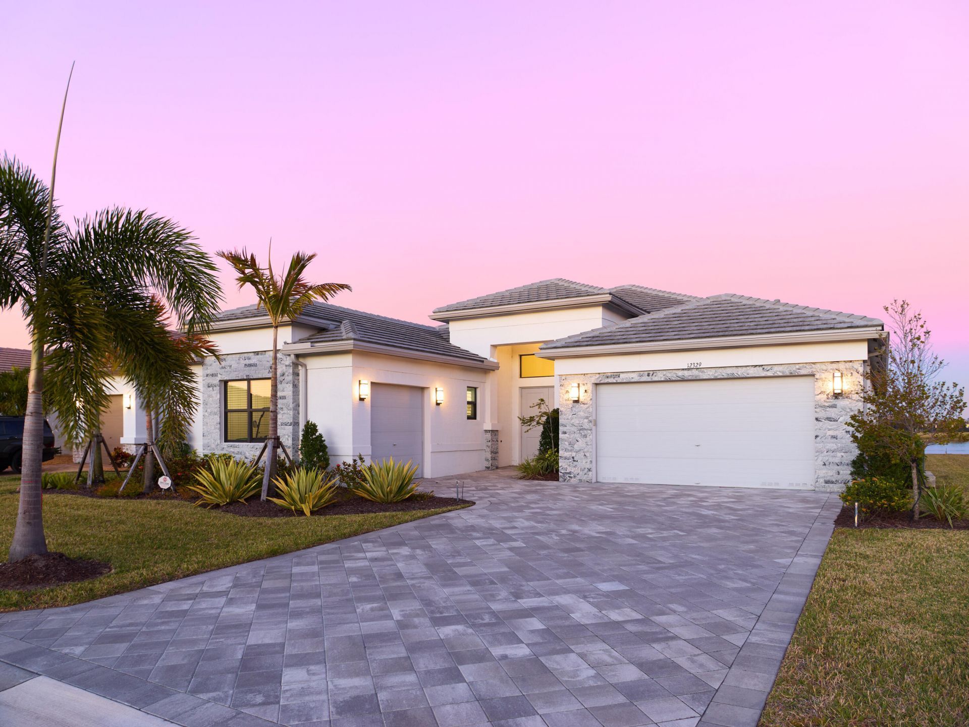 12329 SW Saltwater Drive, Port Saint Lucie, FL 34987 Photo