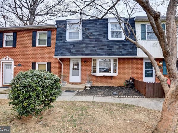 4519 APPLEDALE COURT, MARSHALL, VA 20115