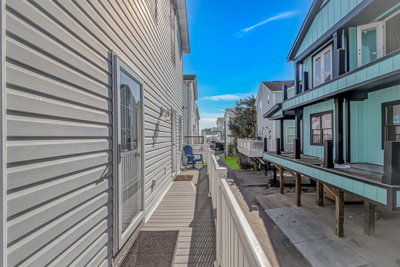 6001- 1027 S Kings Hwy. Photo 12