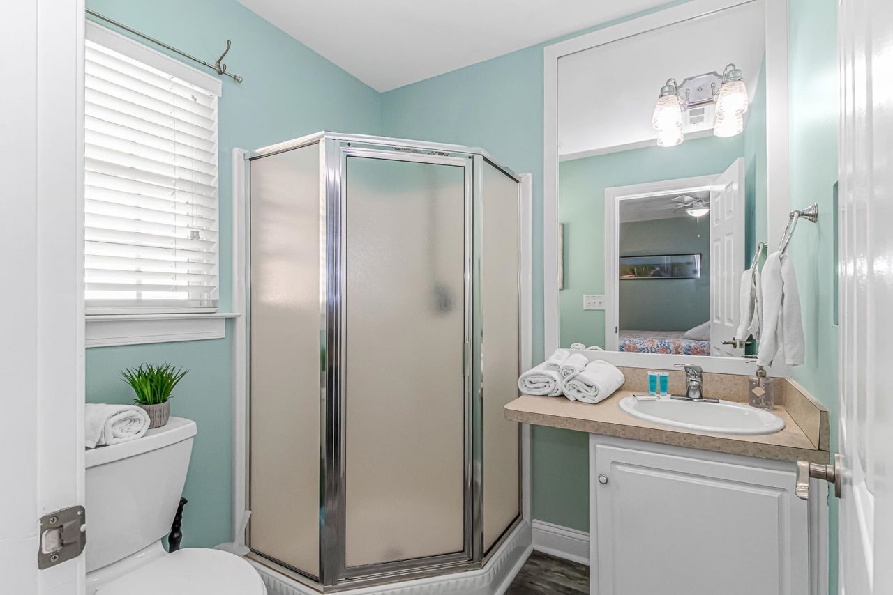 6001- 1027 S Kings Hwy. Photo 19