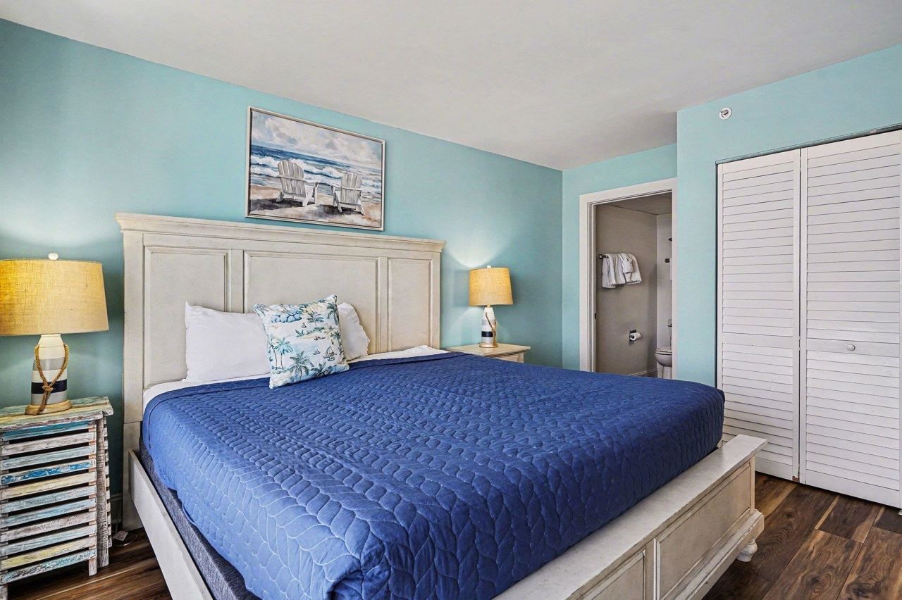 2000 N Ocean Blvd. Photo 15