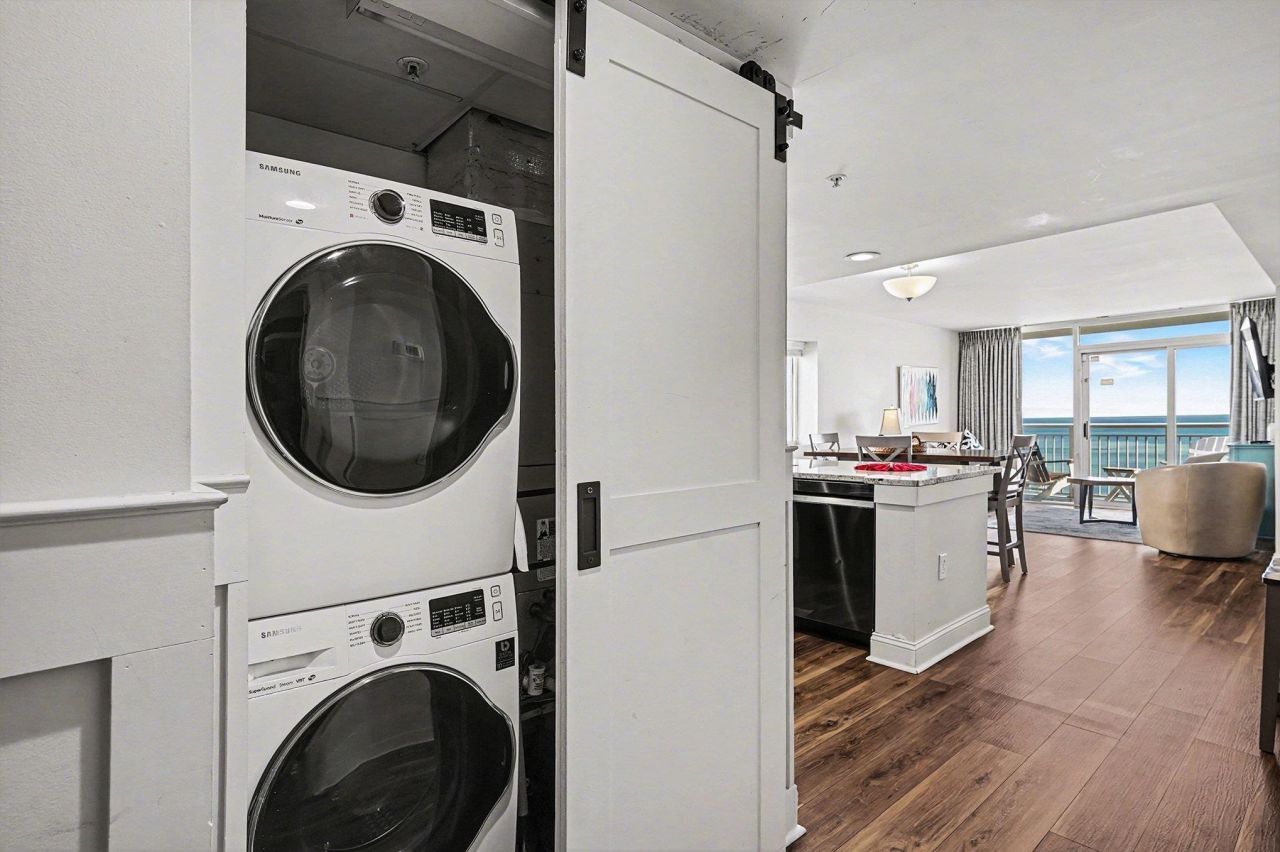 2000 N Ocean Blvd. Photo 26