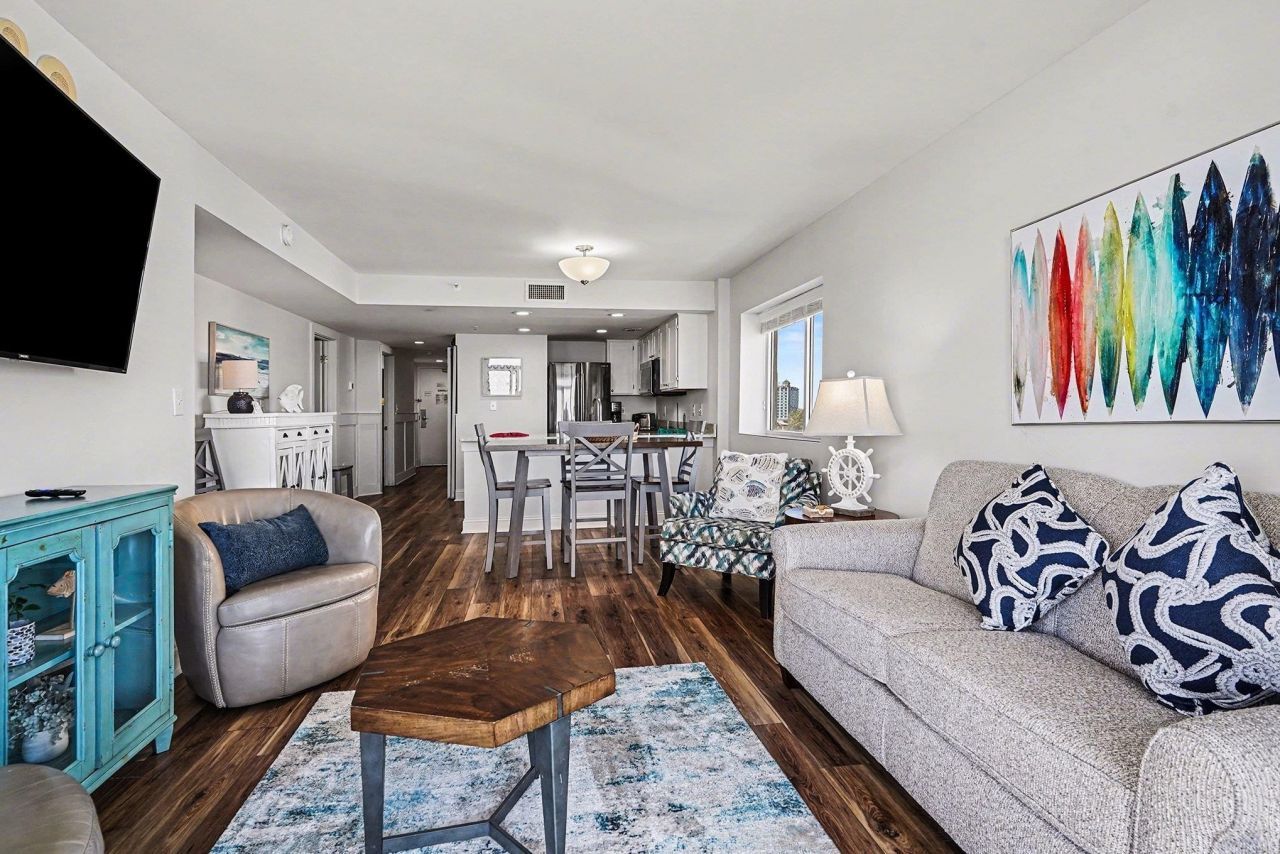 2000 N Ocean Blvd. Photo 6