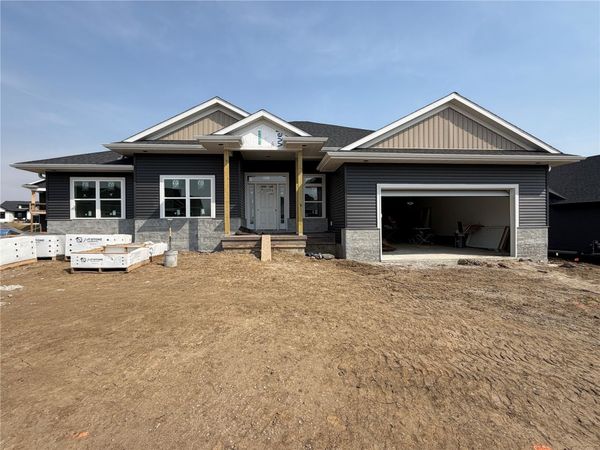 1210 Osage Lane, North Liberty, IA 52317