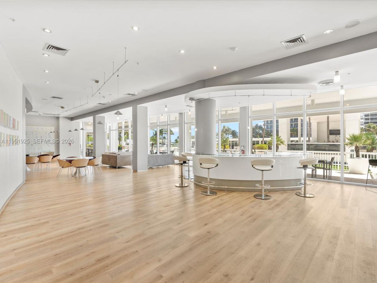 10275 Collins Ave, Unit 529, Bal Harbour, FL 33154 Photo