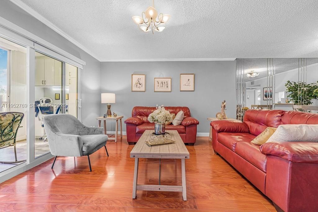 12850 SW 4th Ct, Unit 306I, Pembroke Pines, FL 33027 Photo