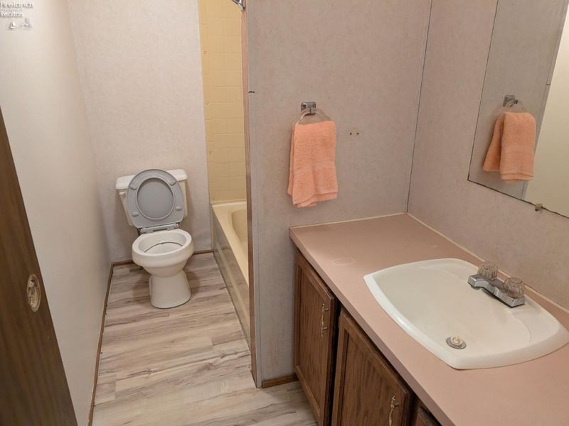 220 Maple Lane, Unit 115A, Green Springs, OH 44836 Photo 14