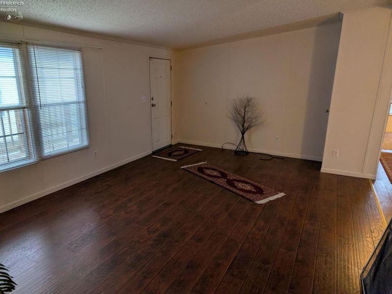 220 Maple Lane, Unit 115A, Green Springs, OH 44836 Photo 4