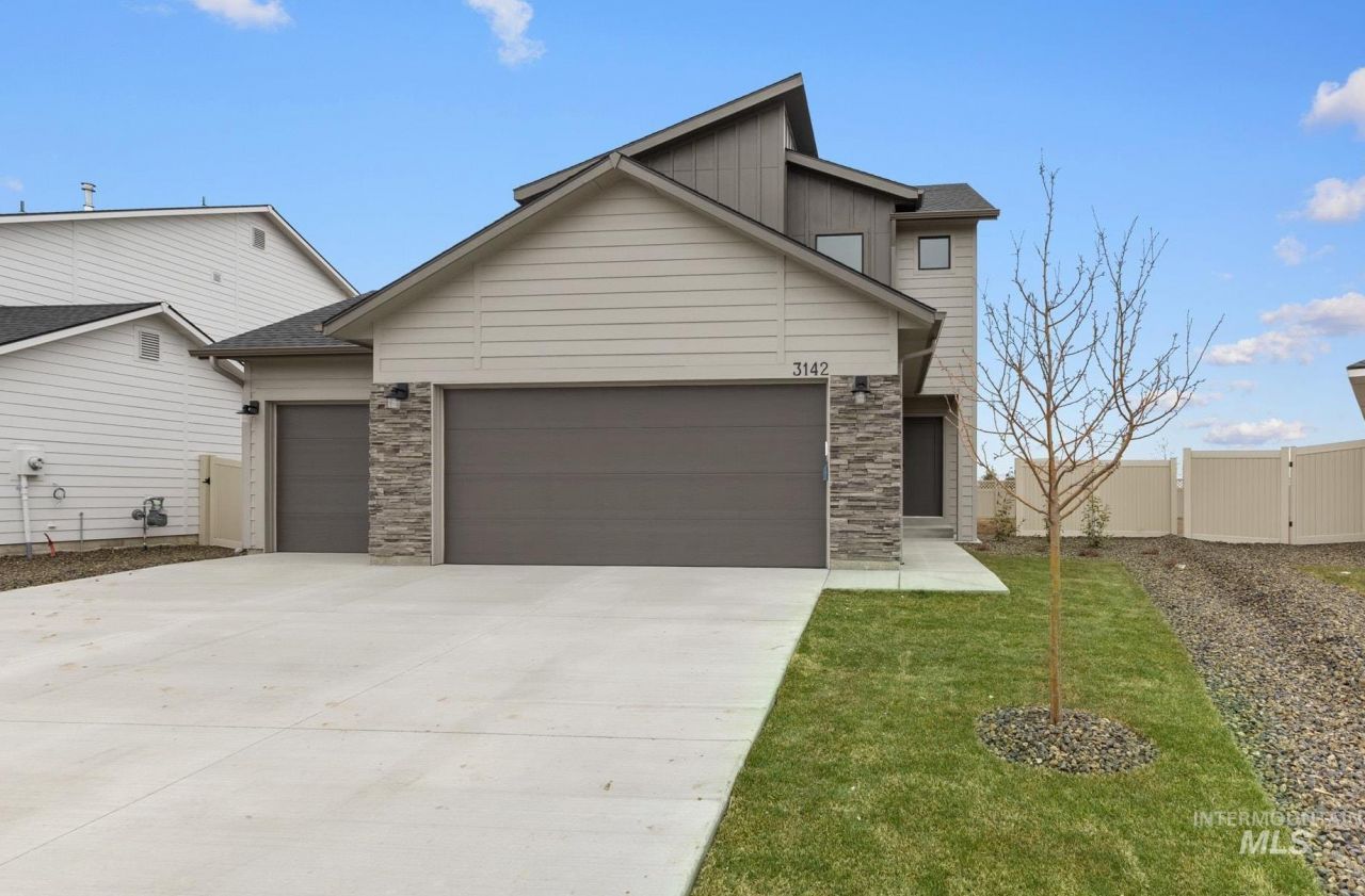 3142 E Mossy Creek Dr, Kuna, ID 83634 Main Photo