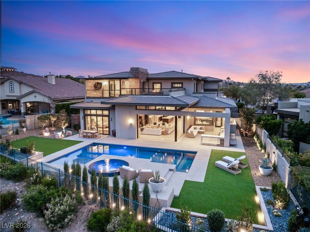 1376 Opal Valley Street , Henderson, NV 89052