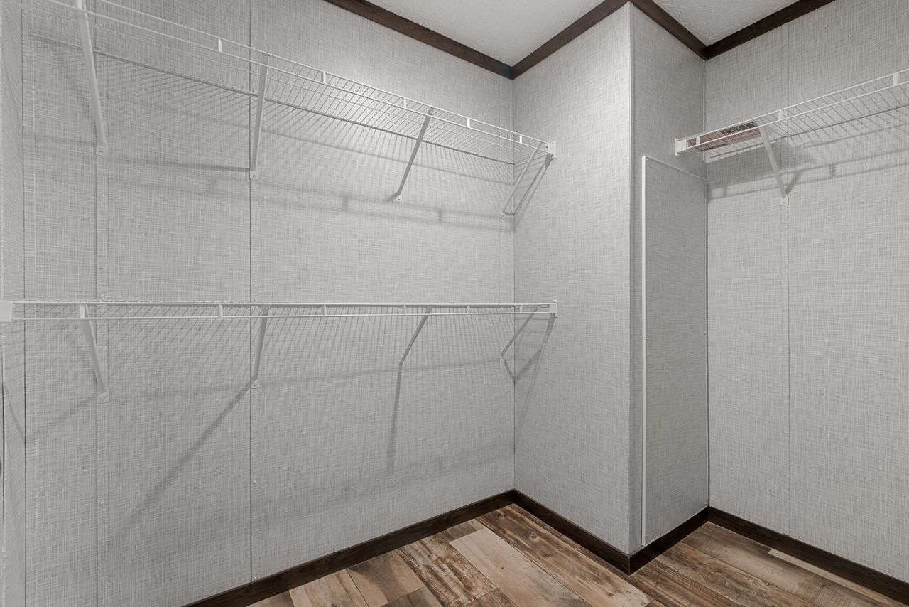 315 Hangar Ct. Photo 27