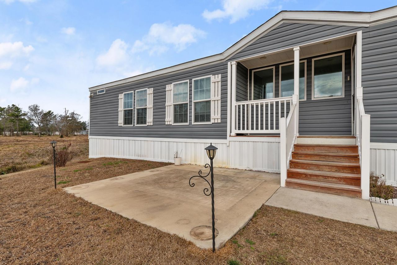 315 Hangar Ct. Photo 38