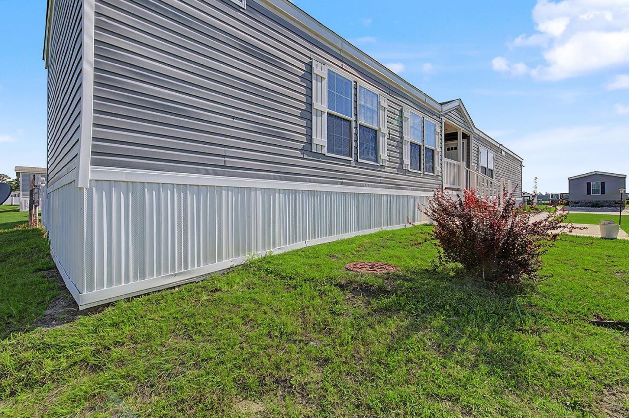 315 Hangar Ct. Photo 42