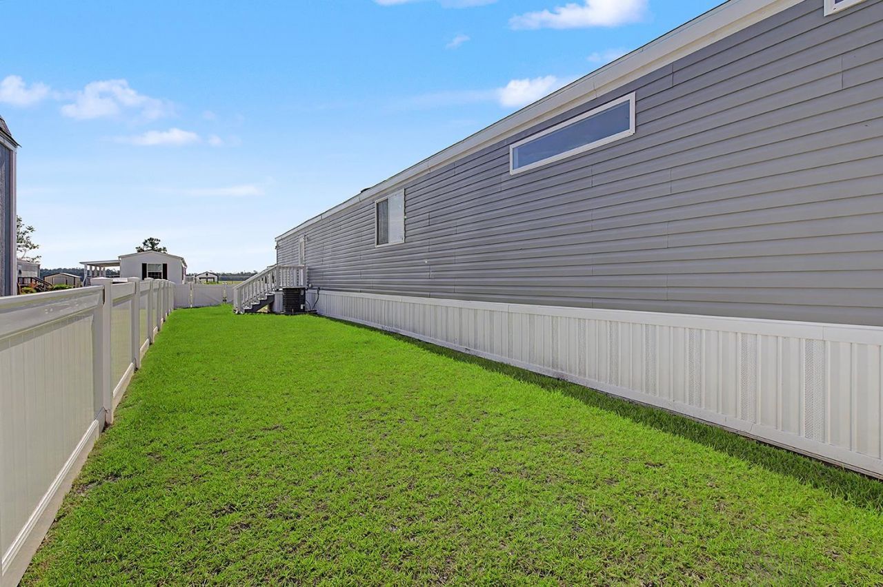 315 Hangar Ct. Photo 46