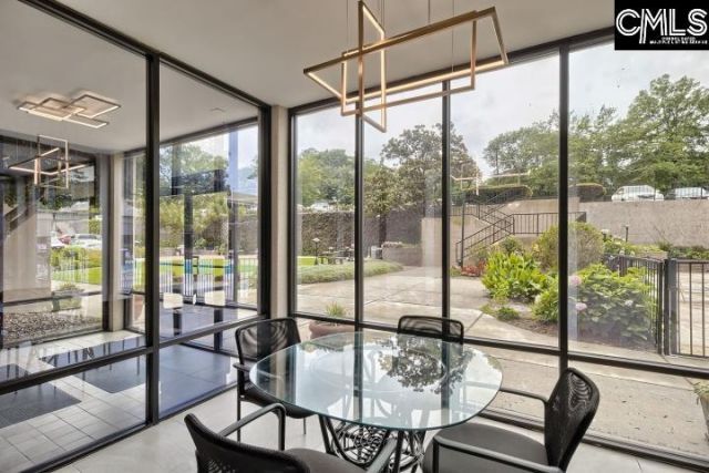 1825 St Julian Place Photo 14