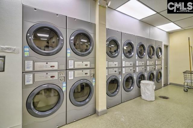 1825 St Julian Place Photo 24