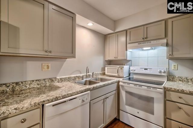 1825 St Julian Place Photo 34