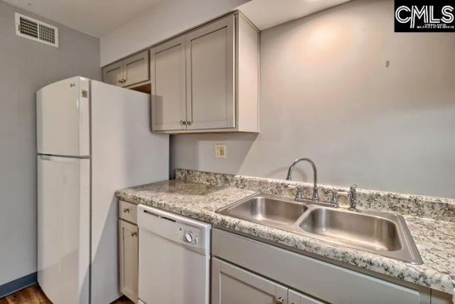 1825 St Julian Place Photo 35