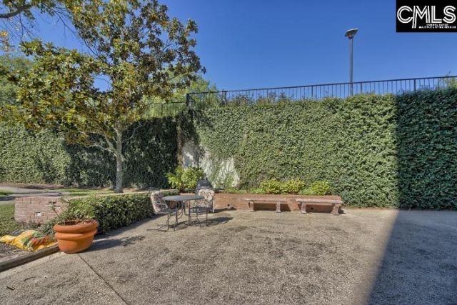 1825 St Julian Place Photo 4