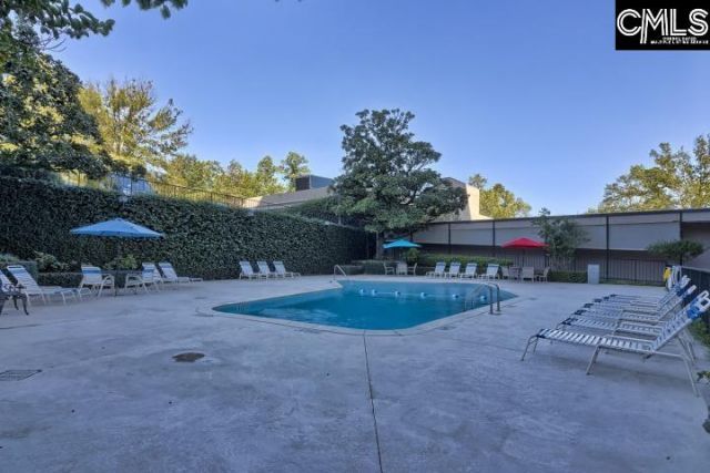 1825 St Julian Place Photo 5